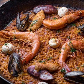 30 “MUST TRY” DISHES IN LA - OTOÑO’S PAELLA- Time Out, 2018